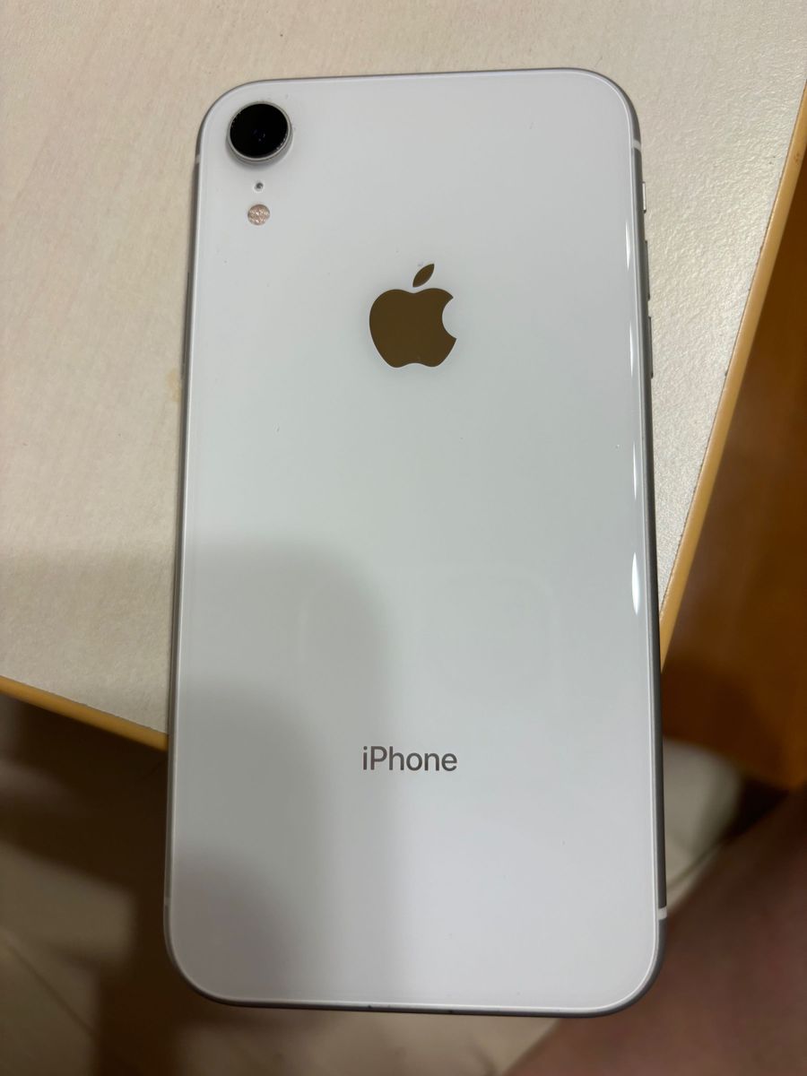 iPhone XR White 64 GB au Yahoo!フリマ(旧)-