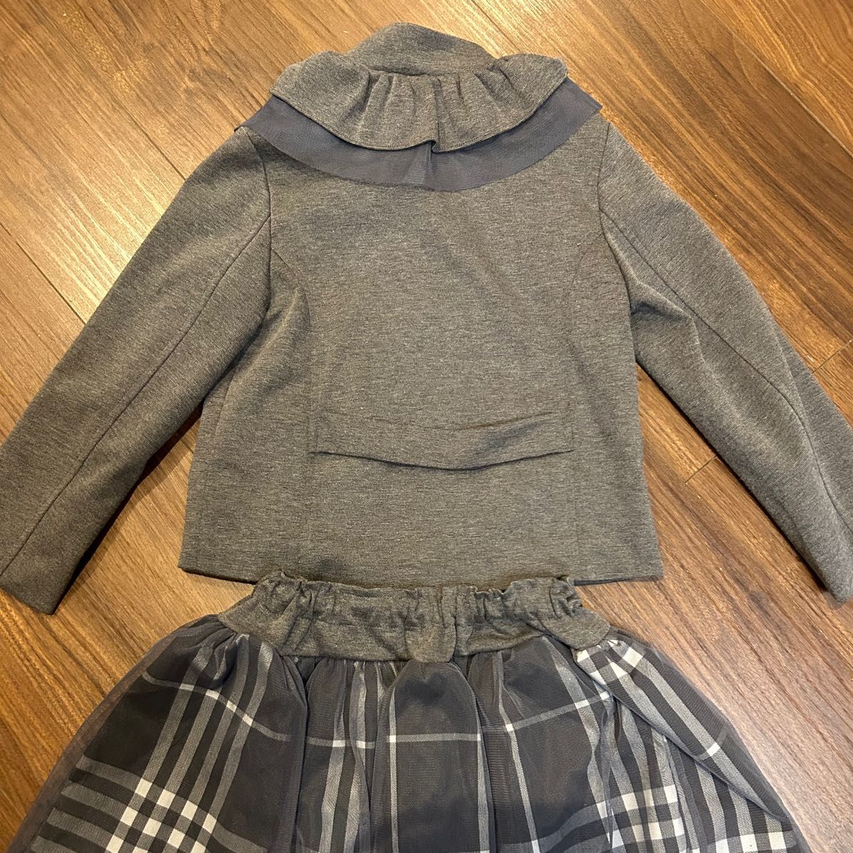 子供服Rora スカート　ジャケットセットアップ　リボン付き 