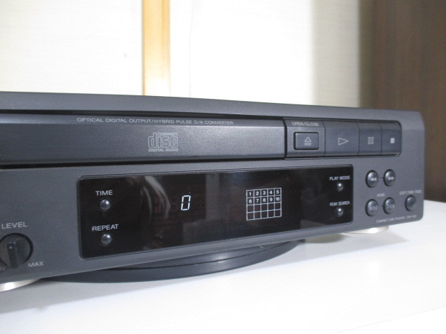 = Sony. compact CD player CDP-S35,gili superior article, guarantee = SONY [002]