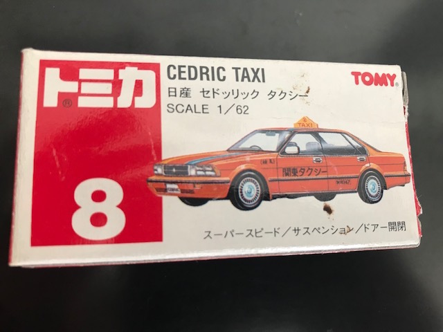 TOMY Tomica 8 CEDRIC TAXI Cedric Taxi 1/62帶盒 原文:TOMY トミカ 8　CEDRIC TAXI セドリック　タクシー 　1/62 箱付