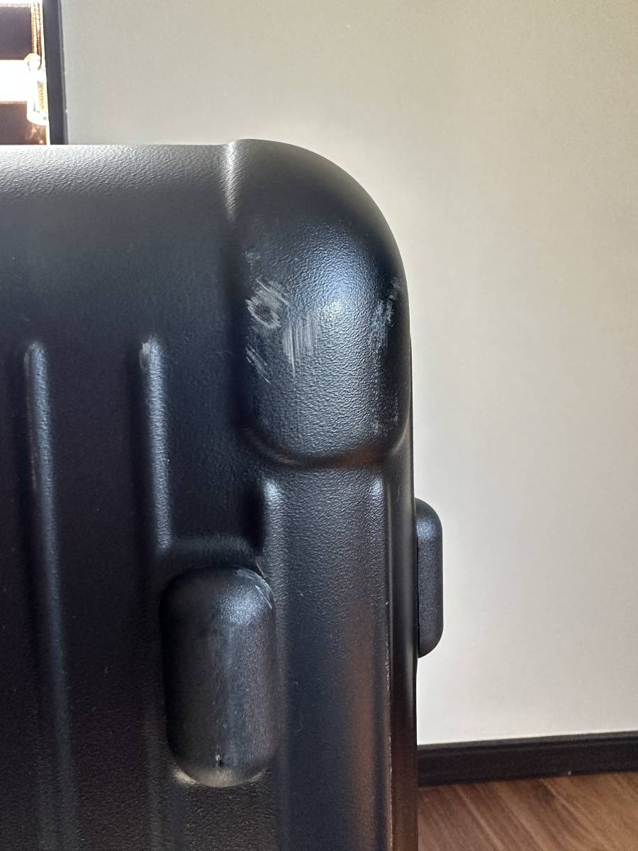 【1回使用】RIMOWA リモワ ESSENTIAL Trunk マットブラック スーツケース　海外正規品_画像6