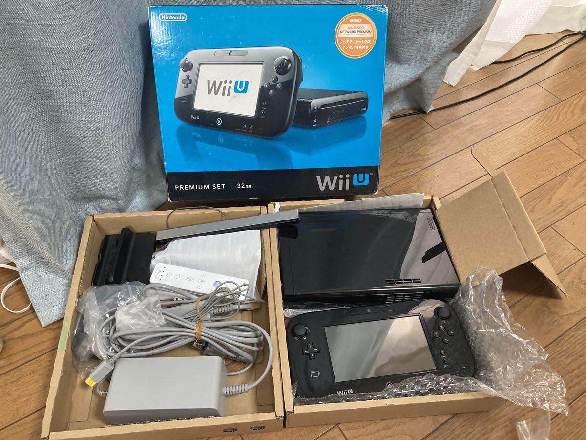 23-0230E 動作確認済 任天堂 Nintendo WiiU Wii U 本体 32GB WUP-101 WUP-010 黒 ジャンク_画像1