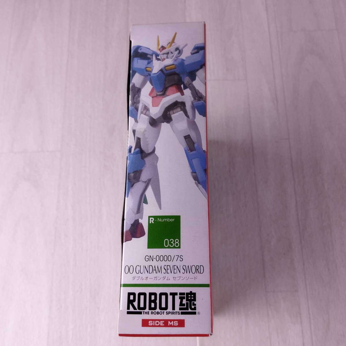 3G2 未開封 フィギュア ROBOT魂 SIDE MS GN-0000 7S ダブルオーガンダムセブンソード 機動戦士ガンダム00 (ダブルオー)_画像2