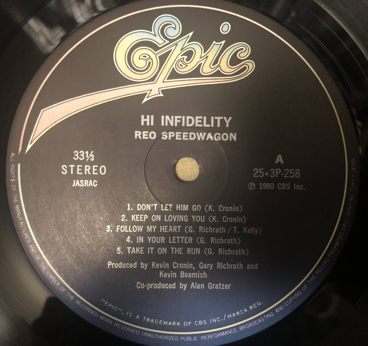 LP【AOR・ROCK】REO Speedwagon / Hi Infidelity【Epic 25 3P-258・80年国内盤・希少初期盤・白文字帯・禁じられた夜】_画像4