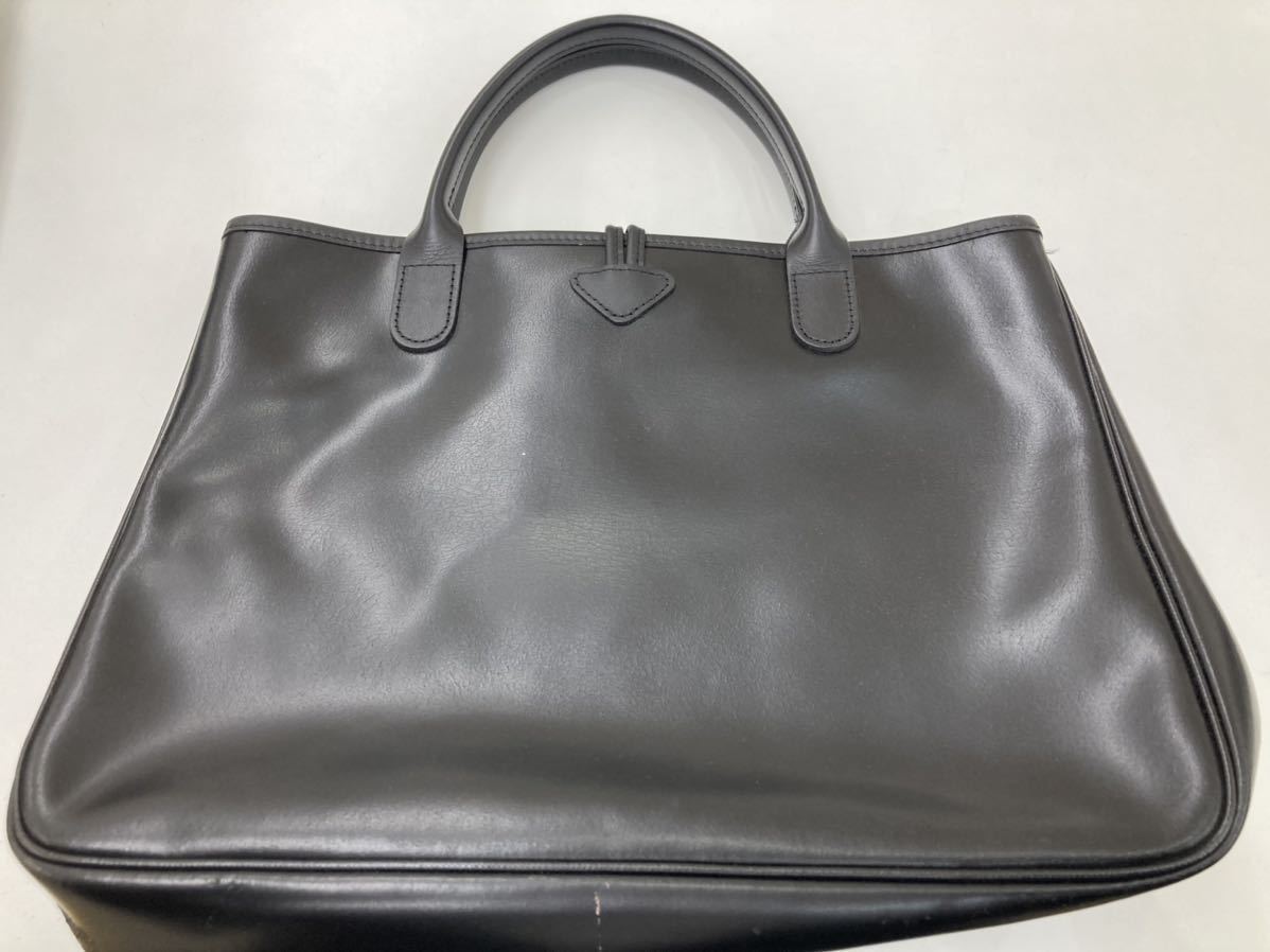 イ）LONGCHAMP ロンシャン ハンドバッグ レザー 革 黒 ブラック_画像2