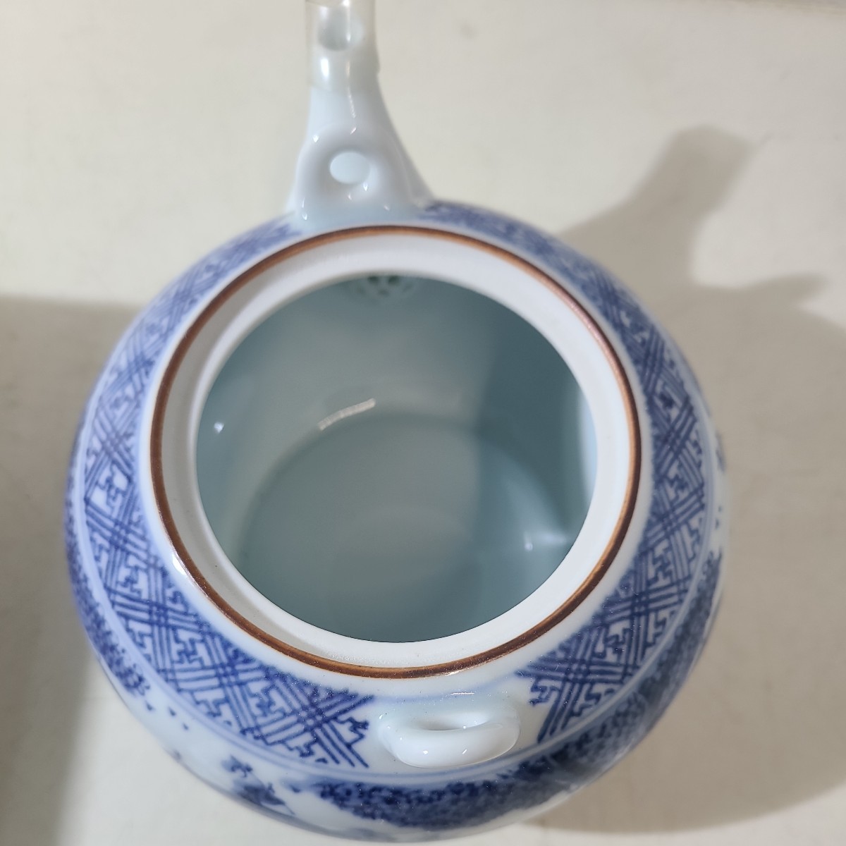 祥楽作　有田焼　茶器揃　古染山水 茶器セット　急須　湯呑５客　蓋付き　箱付き 番茶器 青 レトロ 急須 湯呑み_画像8