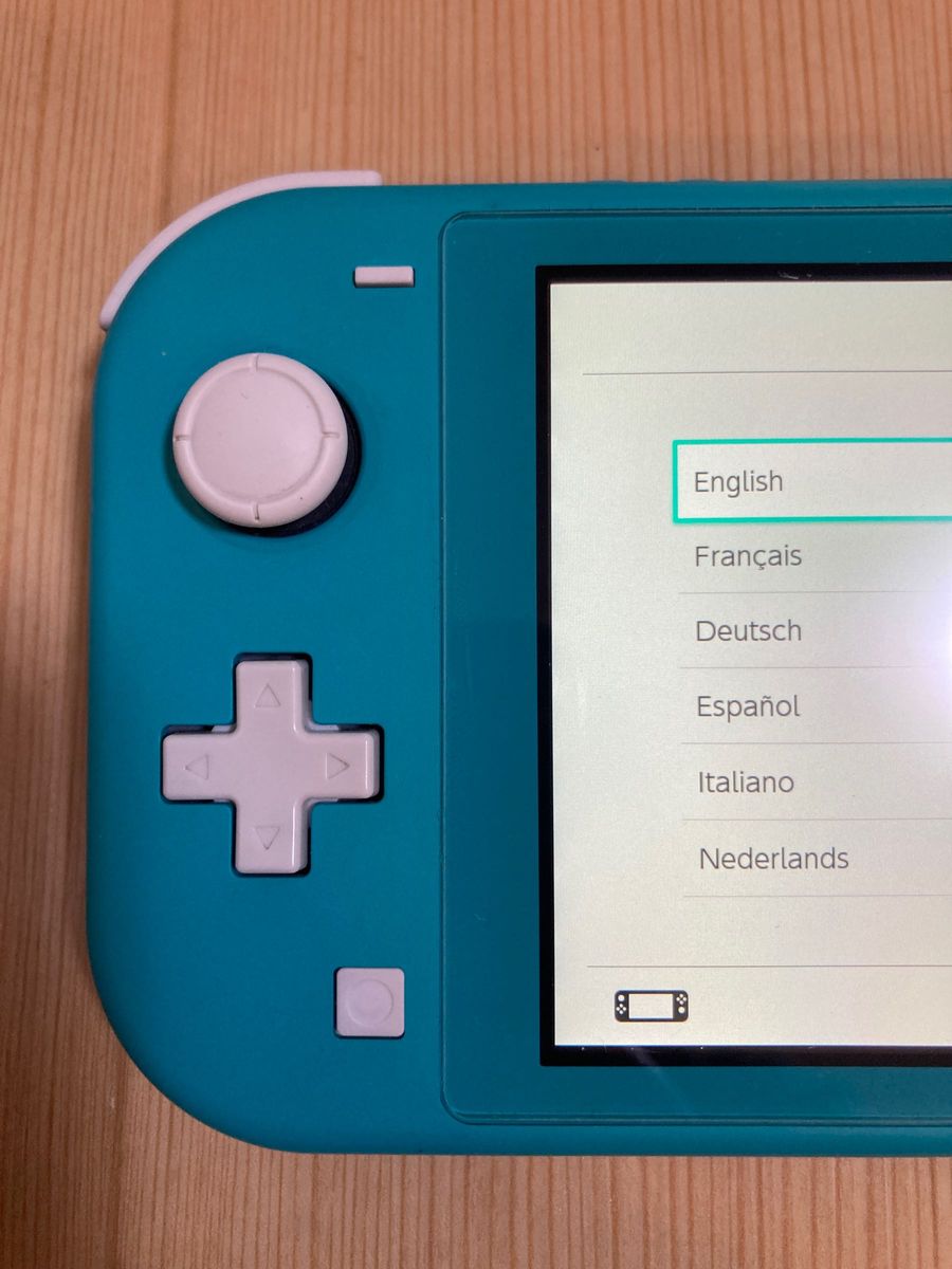 ニンテンドー　スイッチ　ライト　本体　ターコイズ　Nintendo Switch Lite  任天堂