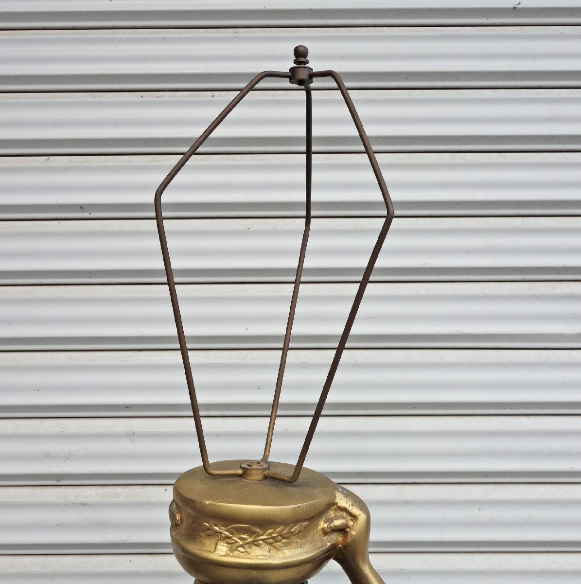 送料無料 ◆ 金属製 アンティーク調 ブロンズ像 壺を持つ女性 【A】 ◆ 直径215×高さ990ｍm 壺_画像2