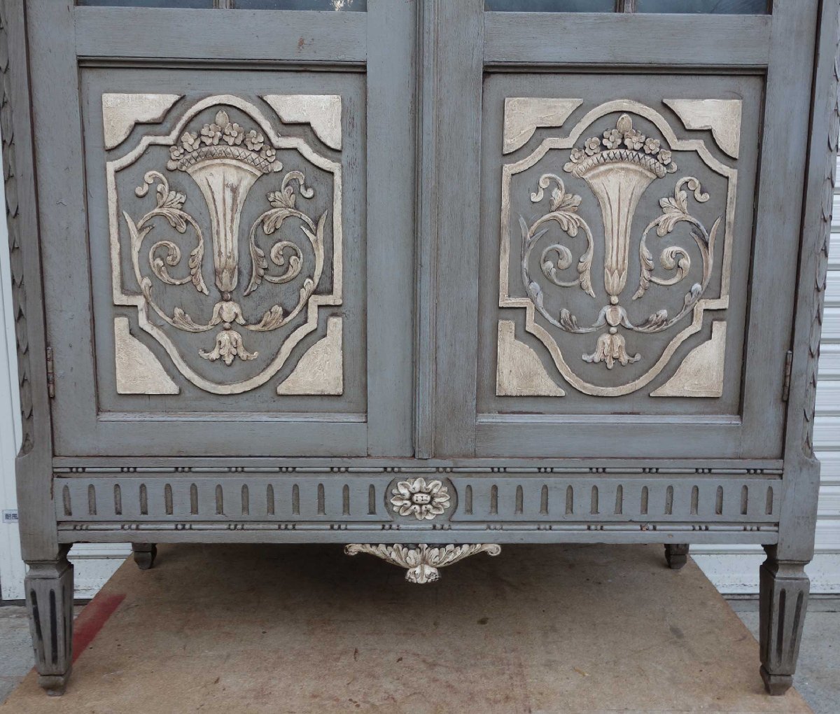  antique gray paint cabinet * width 970 depth 440 height 1905mm * cupboard opening door glass door 