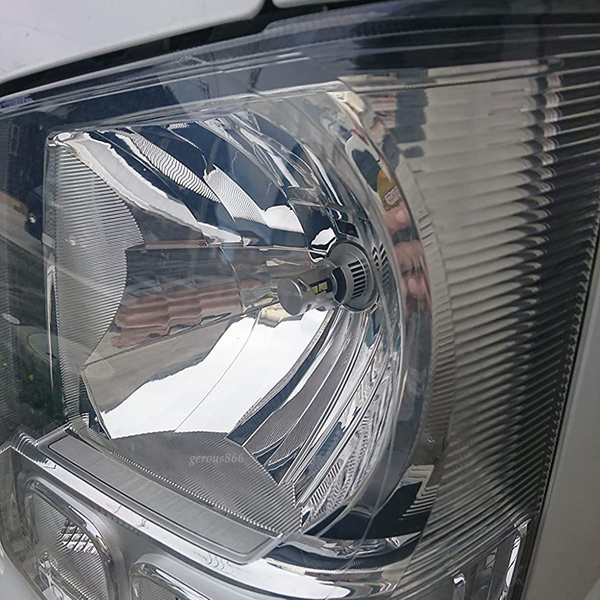 爆光 車検対応 トヨタ ハイエース200系 16000LM ホワイト H4 LEDヘッドライト バルブ 2個セット 1年保証_画像4