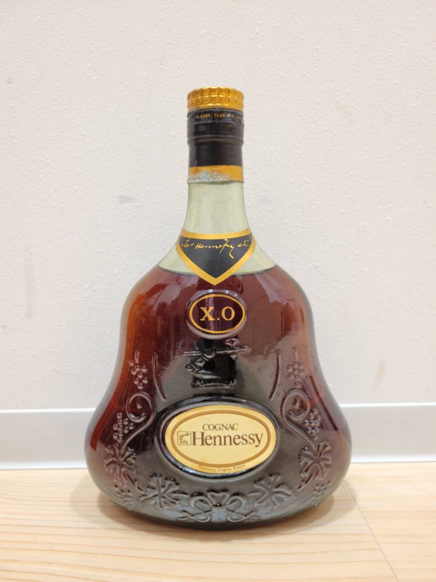 【OAK-1849FH】1円スタート Hennessy ヘネシーX.O コニャック 750ml 金キャップ グリーンボトル 未開栓 箱付き 長期保管品 洋酒 古酒 お酒_画像2