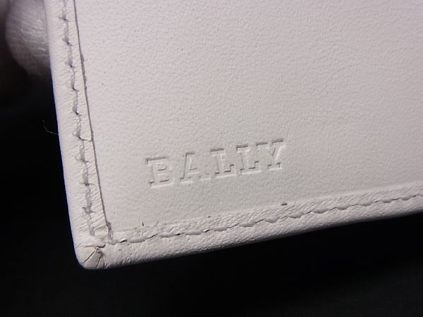 ■新品同様■ BALLY バリー レザー 二つ折り 財布 ウォレット レディース メンズ ホワイト系 BF3633_画像6