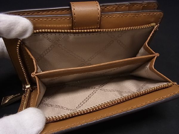 1円 ■美品■ MICHAEL KORS マイケルコース MK柄 PVC×レザー 二つ折り 財布 ウォレット レディース アイボリー系×ブラウン系 AT2135_画像5