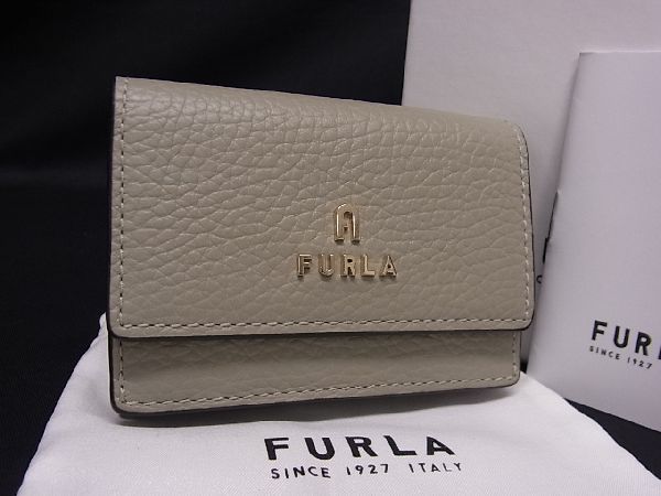 ■新品■未使用■ FURLA フルラ カメリア レザー 三つ折り コンパクト財布 ミニ財布 ウォレット レディース ライトグレー系 AV0762_画像1