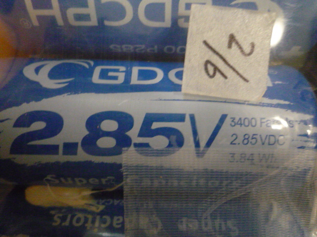 GDCPH製スーパーキャパシタ　　2.85V　３４００F　ジャンク　　2/6_画像2