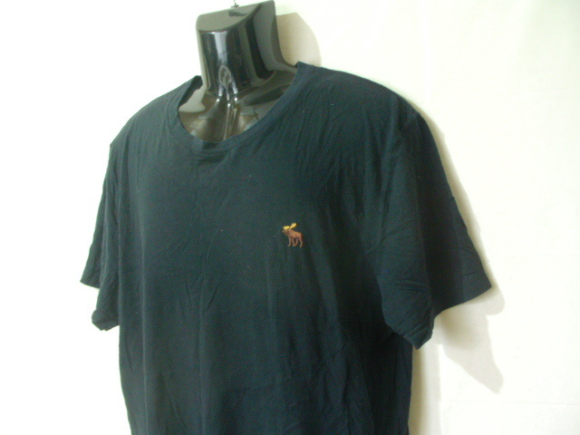 ssy7560 Abercrombie & Fitch アバクロ 半袖 Tシャツ ブラック ■ 無地 ■ ワンポイント刺繍 クルーネック SOFT TEE 大きいサイズ XL_画像2