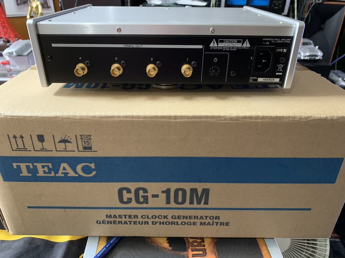 TEAC ティアック　CG-10M マスタークロックジェネレーター　高音質、美品、元箱、取説あり。但し、BNCは用意してください。_画像2