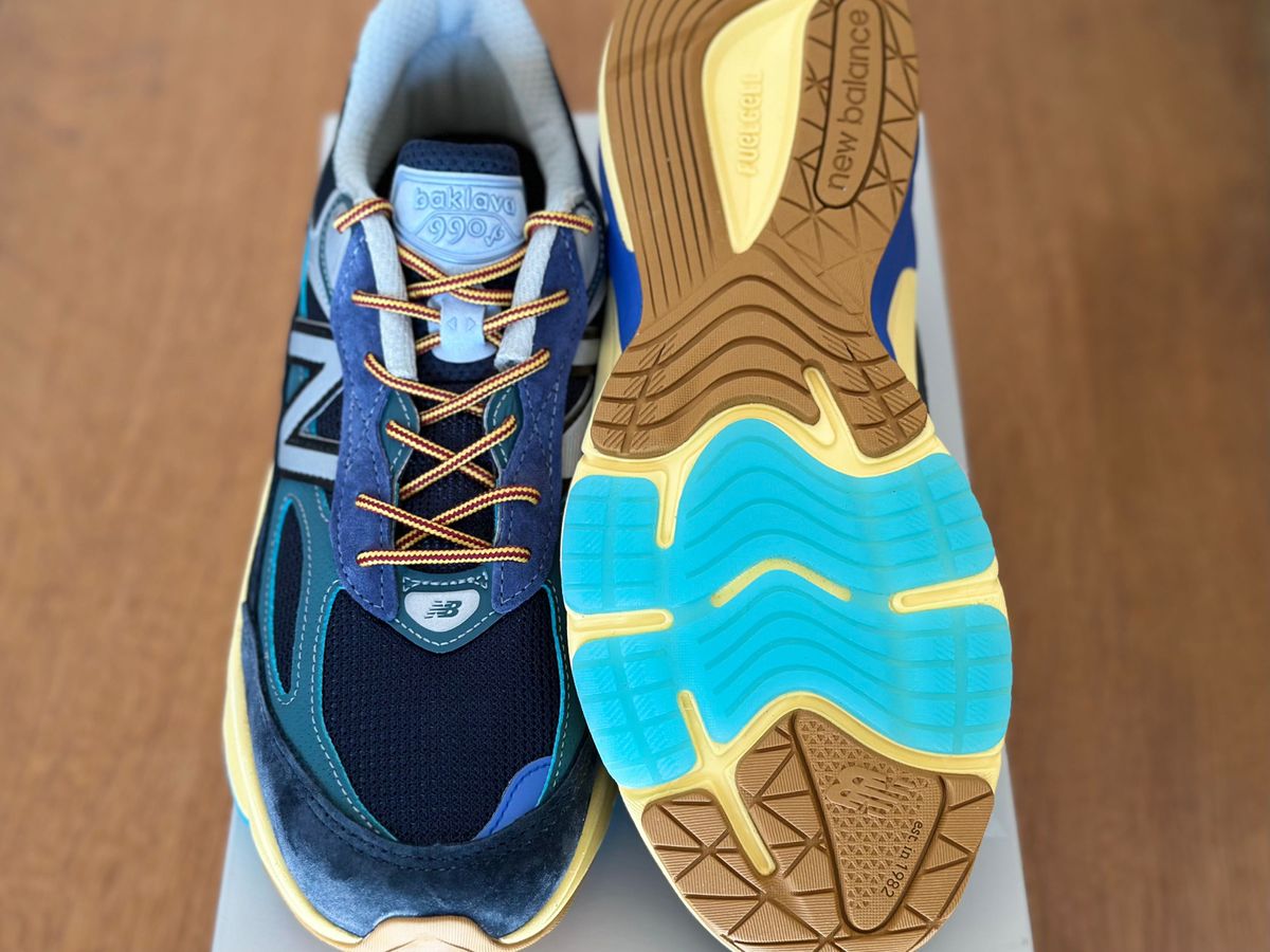 人気モデル New Balance M990AC6アクション ブロンソン 人気モデル New Balance M990AC6アクション ブロンソン