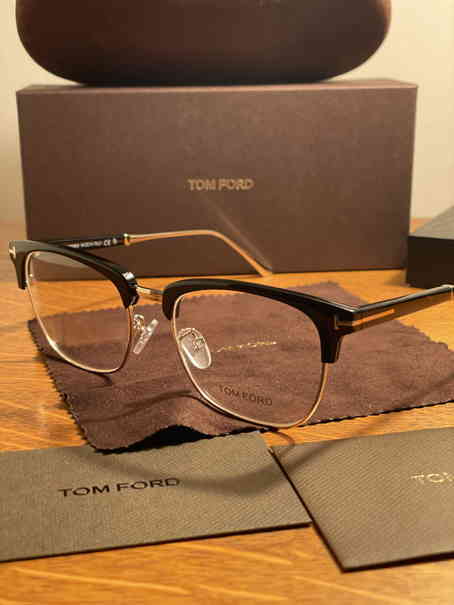 トムフォード TOM FORD メガネ フレーム ブラック レキシントン チタン メタル 未使用品 アイウェア アジアンフィット 伊達 男女兼用_画像1