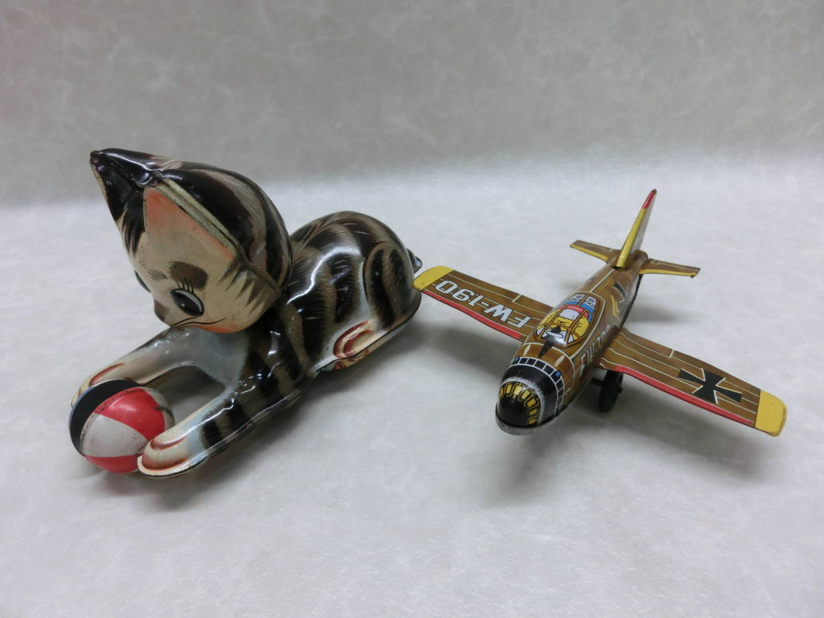 #24697 レトロ 当時物 ブリキ タカトク ミニカー 光陽金属 戦闘機 中山商会 猫 おもちゃ_画像2