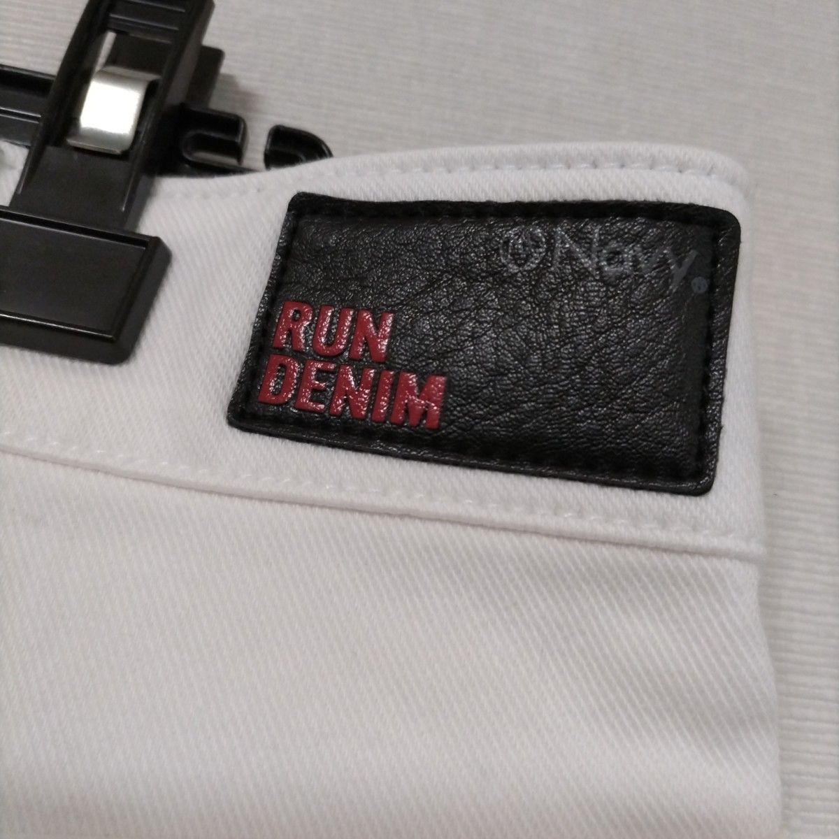 Navy Run Denim 白デニム ジーンズ　Ｌサイズ ホワイト パンツ ストレッチ 白パン 紳士