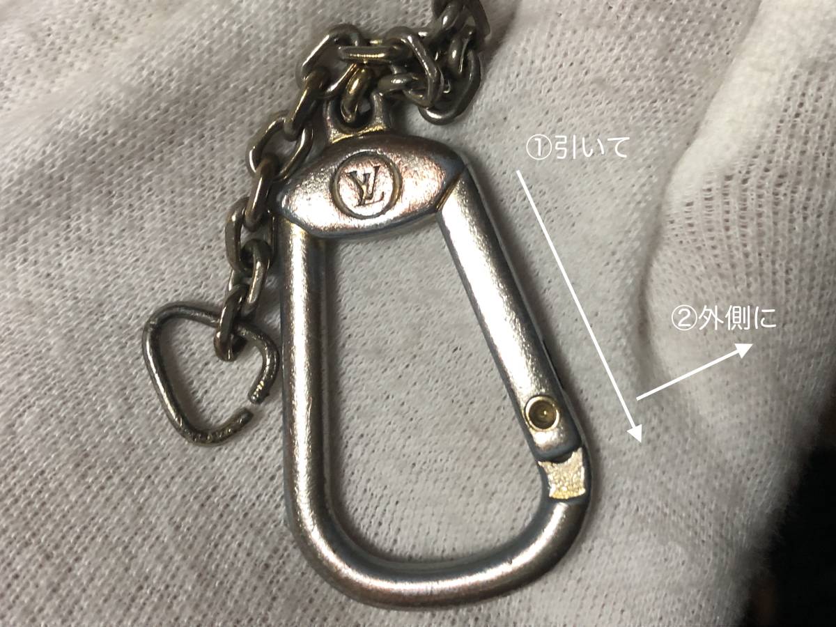 LOUIS VUITTON ルイヴィトン チェーンフック キーホルダー 小銭 LOUIS VUITTON ルイヴィトン チェーンフック キーホルダー 小銭