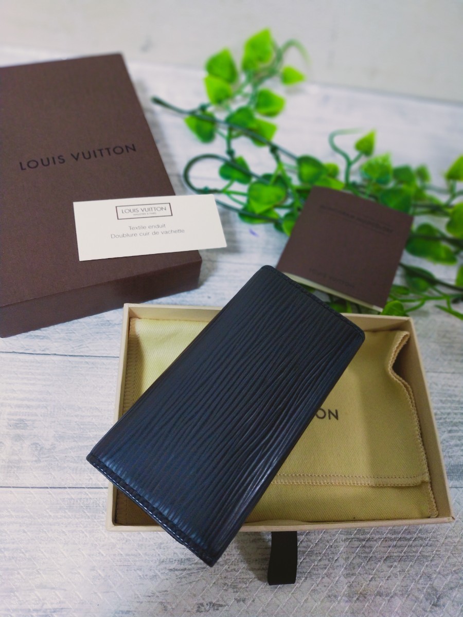 新品 未使用 ケース付き LOUIS VUITTON エピ キーケース ルイヴィトン エピ キーケース LOUIS VUITTON キーケース ルイヴィトン キーケース_画像4