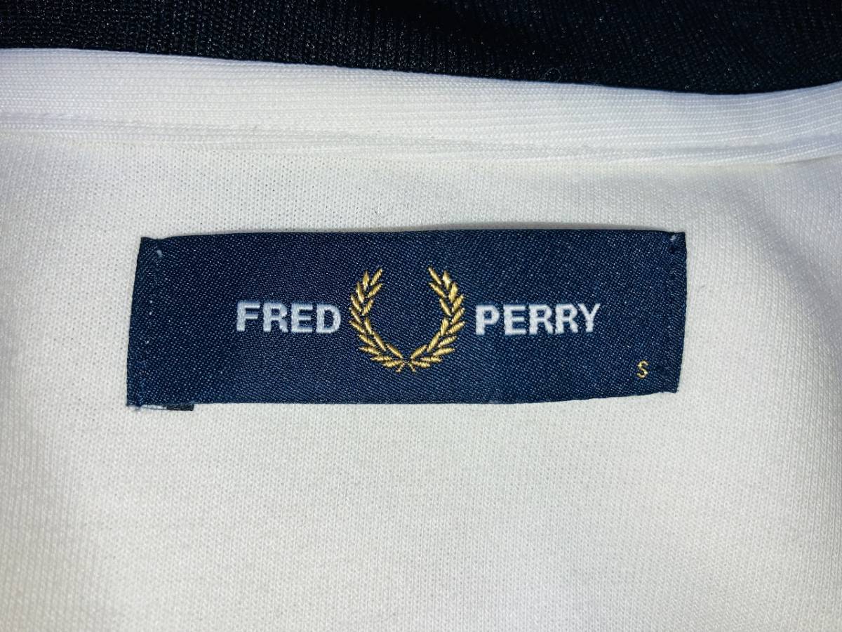 フレッドペリー BEAMS別注 トラックジャケット 新品同様 ジャージ FZ2677 サイズS FRED PERRY ビームス_画像3