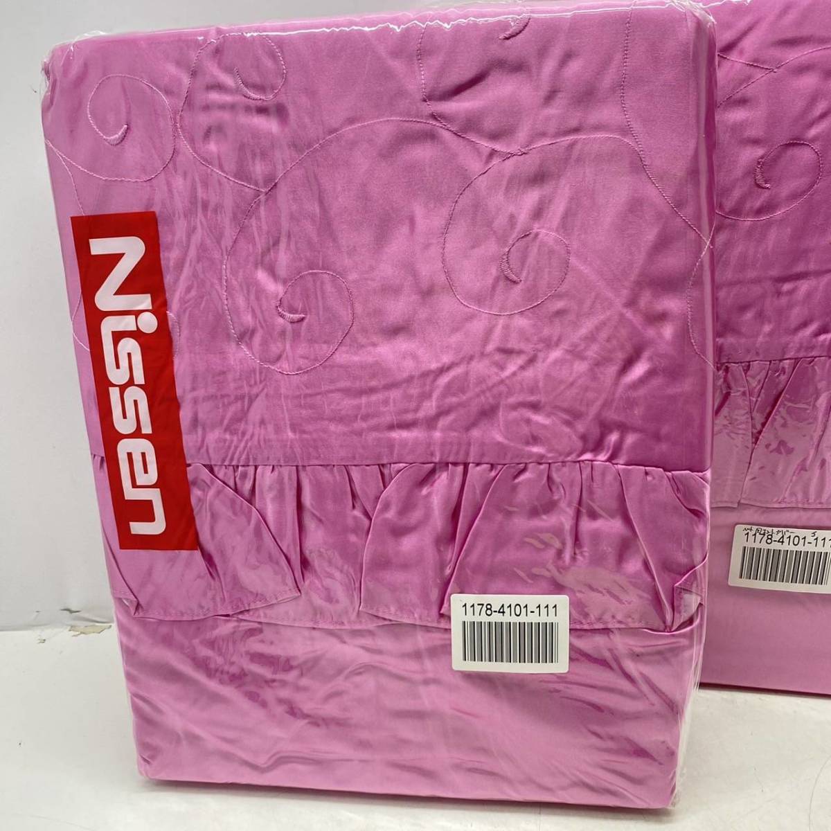 送料無料g27299 フリル付き 掛けカバー ピンク 寝具 シルク レーヨンベットカバー 刺繍 シングル 3枚セット まとめ 未使用の画像2