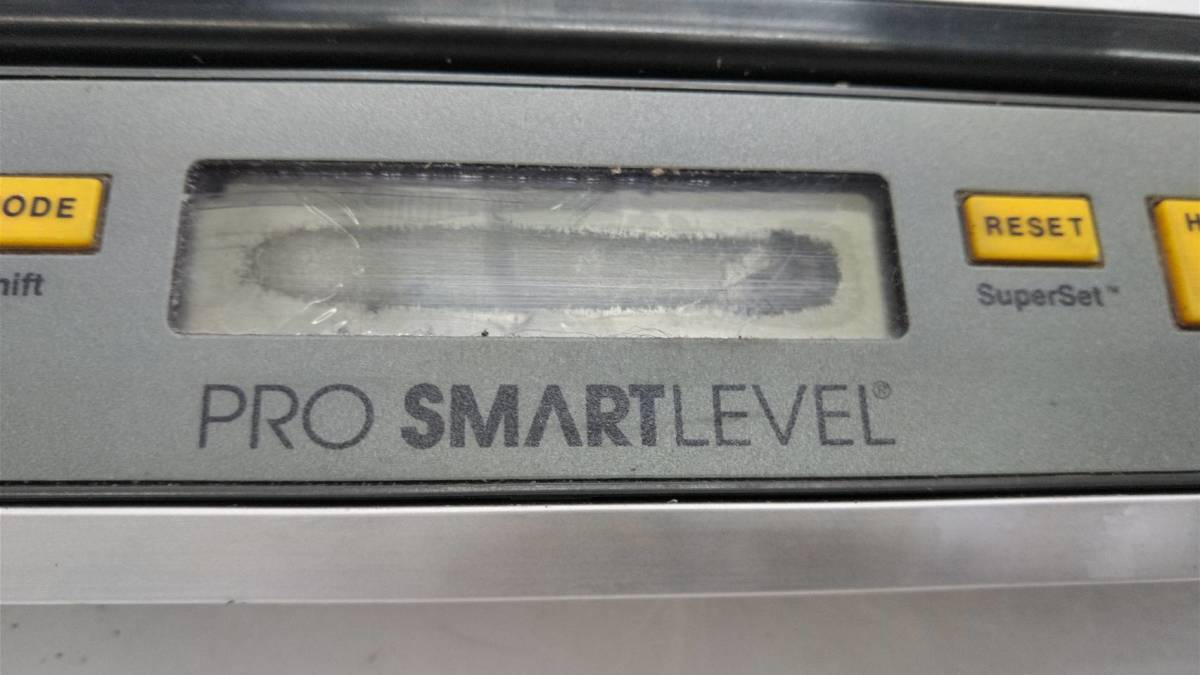 送料無料g26899 PRO SMART LEVEL デジタル 傾斜計 水準器 600mm 水平器 測定器 手工具 ハンドツール 工具 大工道具 DIY 訳あり_画像9