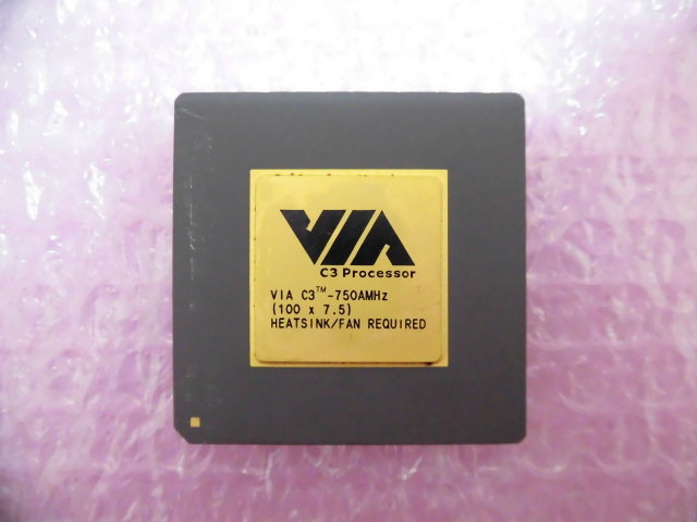 VIA C3-750AMHz (Cyrix III-750AMHz) 370pin-CeramicPGA (Socket370) ★中古正常品★_画像2