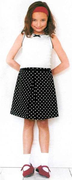 * Laura Ashley *dotsu pattern skirt [9 -years old ]* new goods!