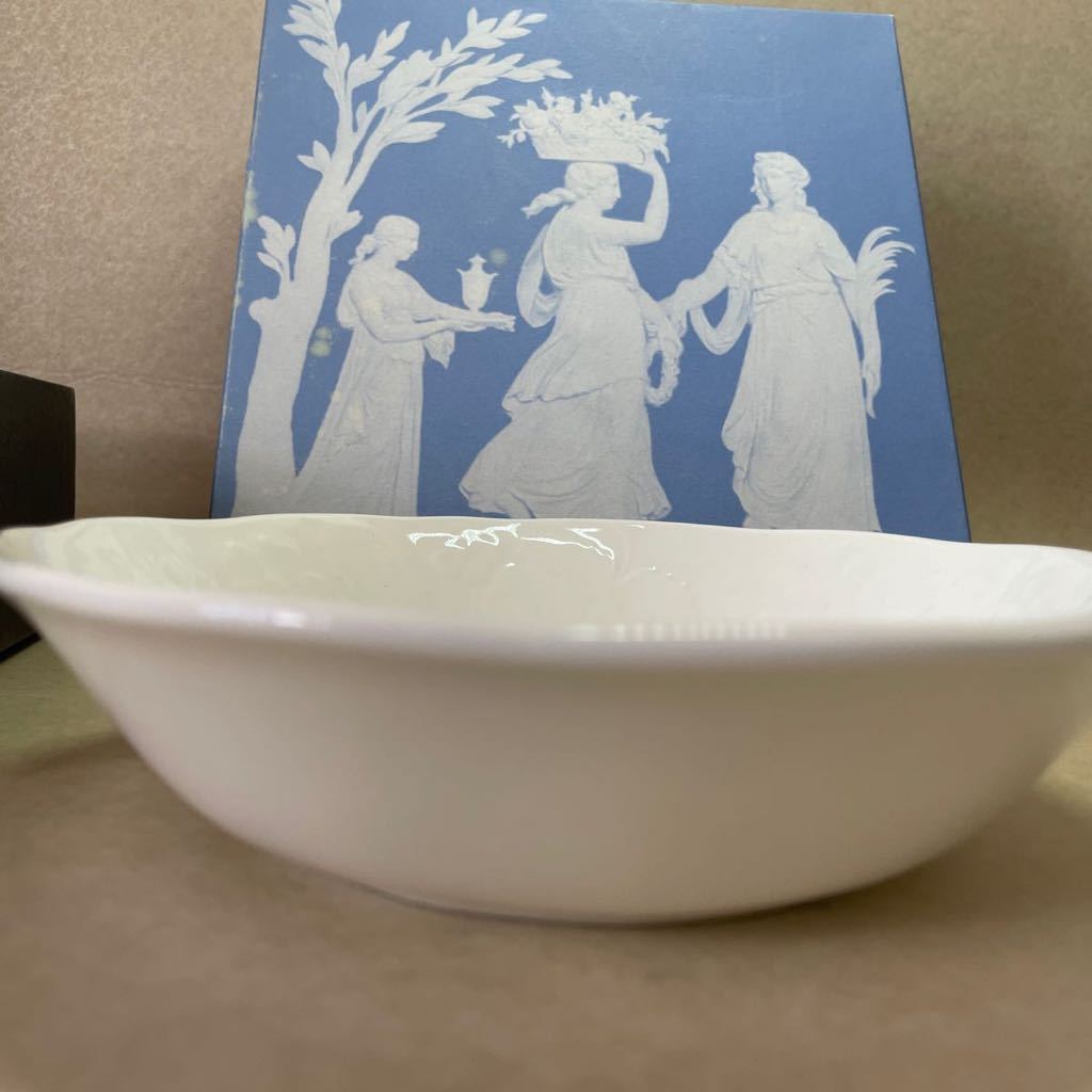 即決！未使用■WEDGWOOD ウェッジウッド　ストロベリー アンド パイン　サラダソーサー ペア■サラダボウル　ストロベリー＆パイン