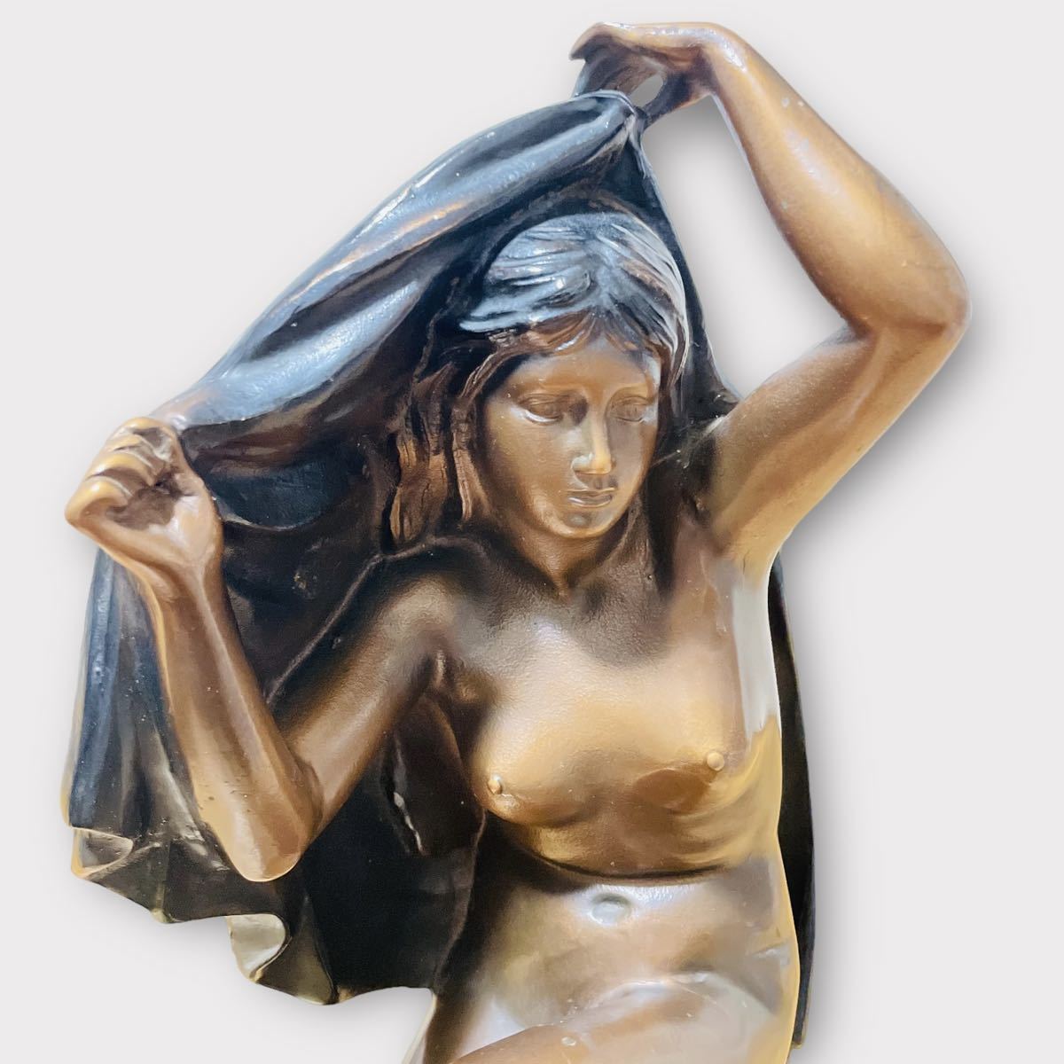 T.Kita 1980 裸婦像 女性像 置物 オブジェ 高さ 約48cm 金属製_画像5