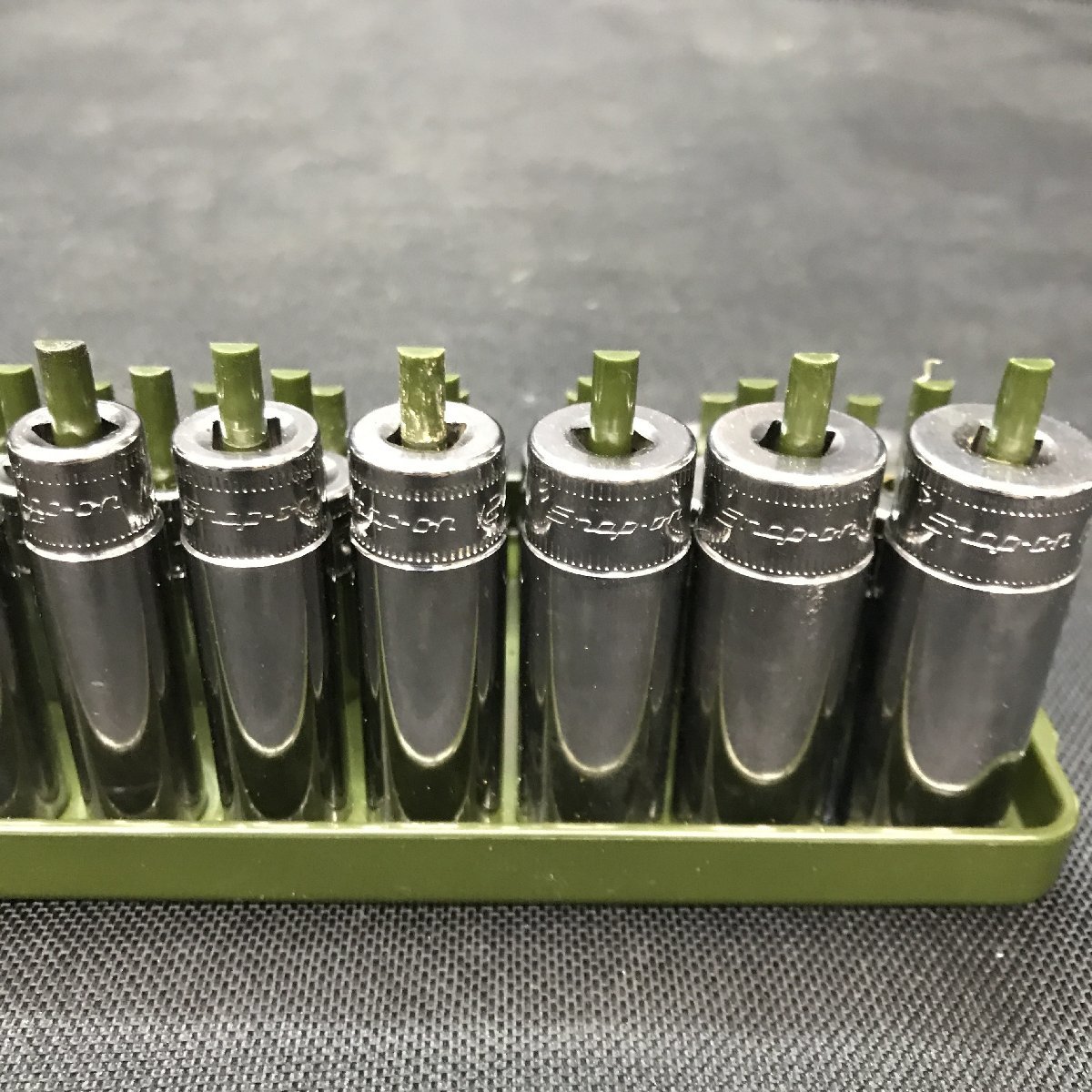 【中古美品】Snap-on(スナップオン) 1/4ソケット (4～15mm) 42本セット(シャロー、セミディープ、ディープ各14本) /　ITYNX5NGE1O4_画像10