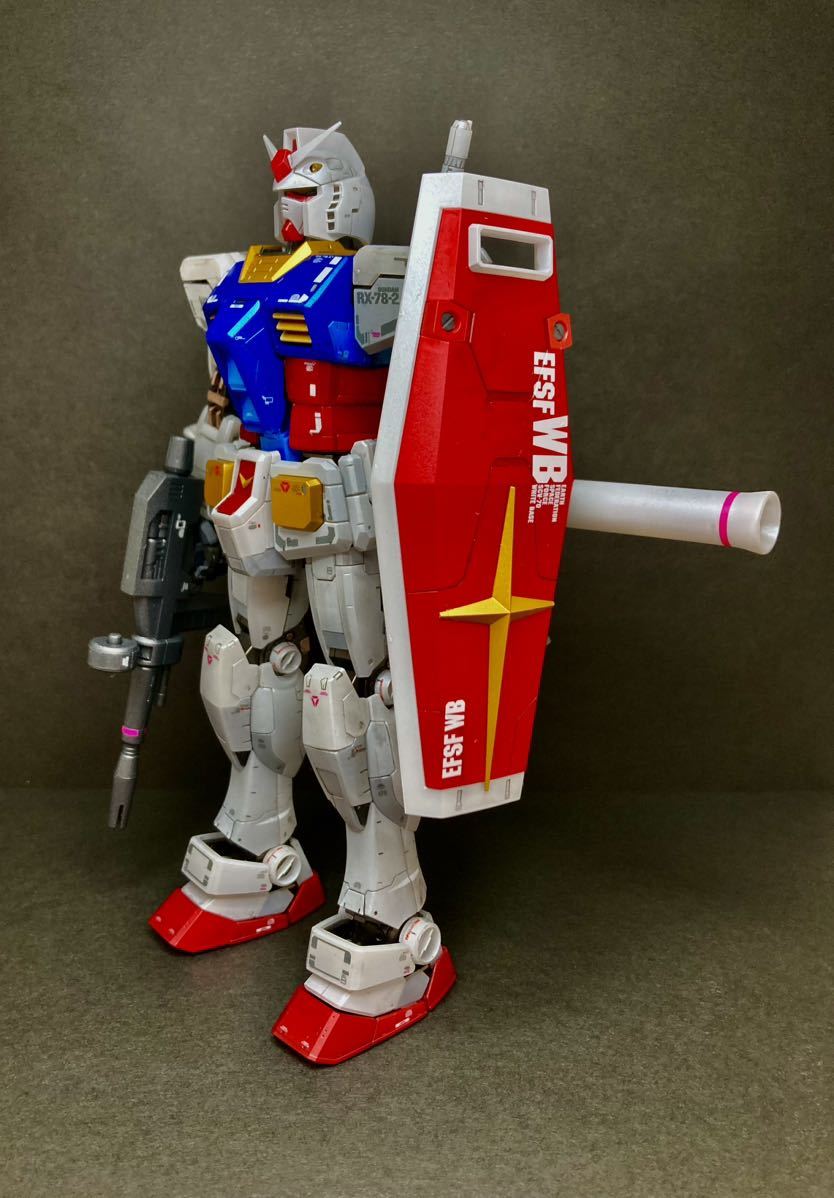 MG 1/100 RX78-2 ガンダム　V er.3.0 塗装済　完成品_画像2