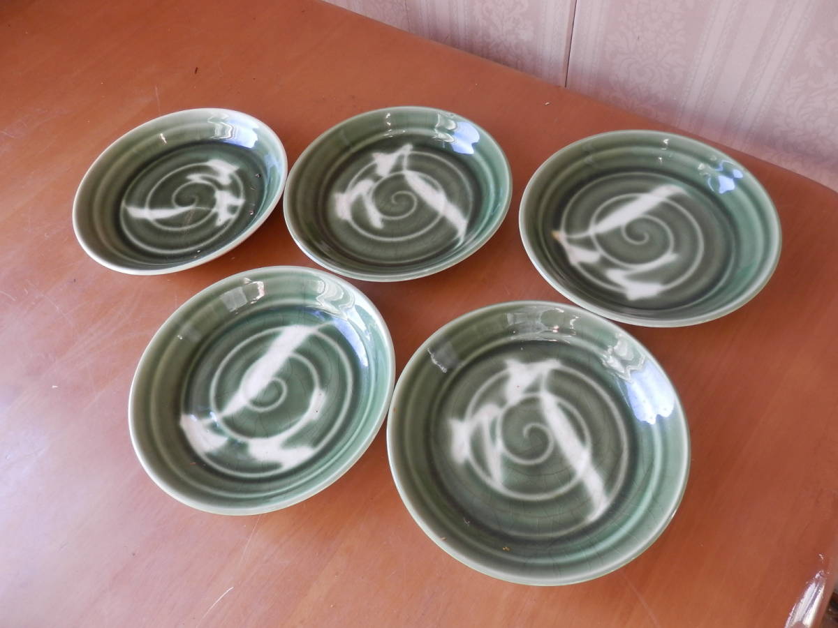 「竹」漢字と 緑釉薬の小皿5客 和食器*1123の画像1