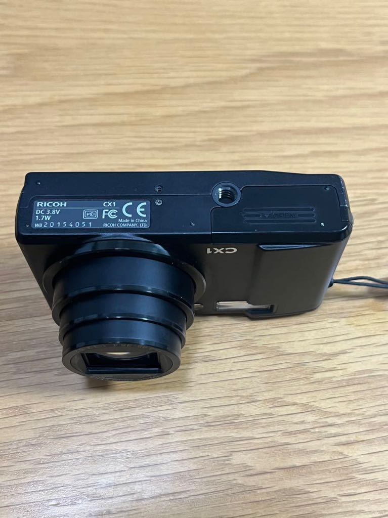 RICOH リコー デジタルカメラ CX1 コンパクトデジタルカメラ 充電器 バッテリー良好 デジカメ コンデジ リコーデジカメ エモ _画像5