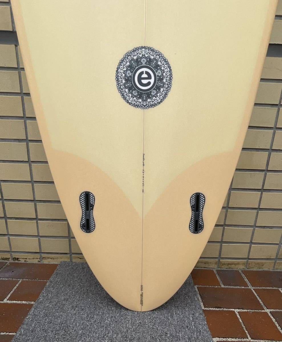 新品！未使用！大特価！バイロンベイ発！ELEMENT SURFBOARD DOUBLE YOKE 7’0” 44L PU カラー　YELLOW/ORANGE サーフィン　バイロンベイ_画像7