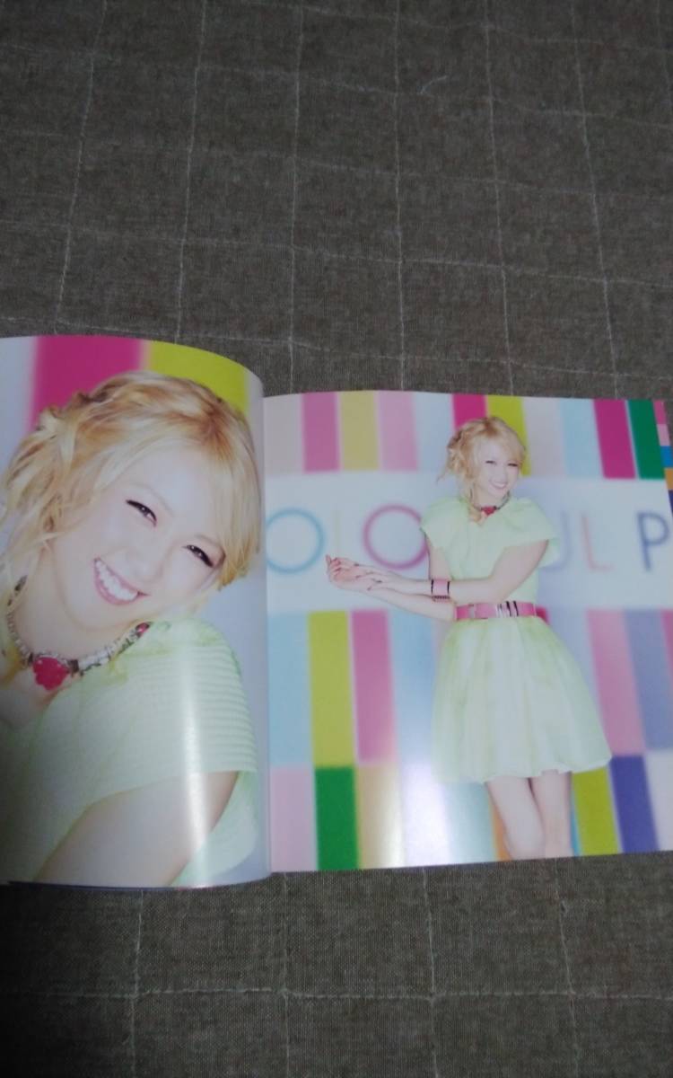 E-girls COLORFUL POP Photo book　歌詞カード　_画像3