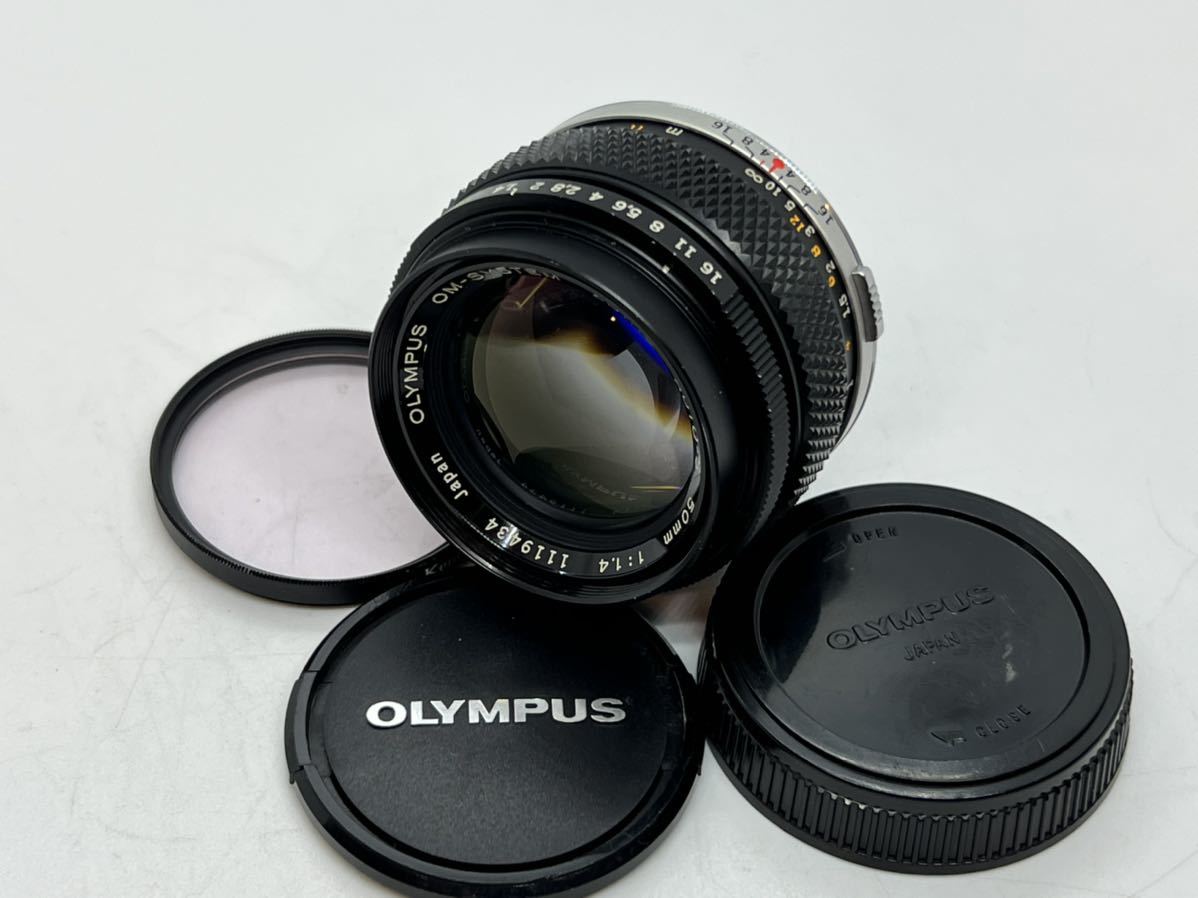 OLYMPUS OM-SYSTEM ZUIKO AUTO-S 50mm 1:1.4 単焦点レンズ 希少品【HY121】_画像1