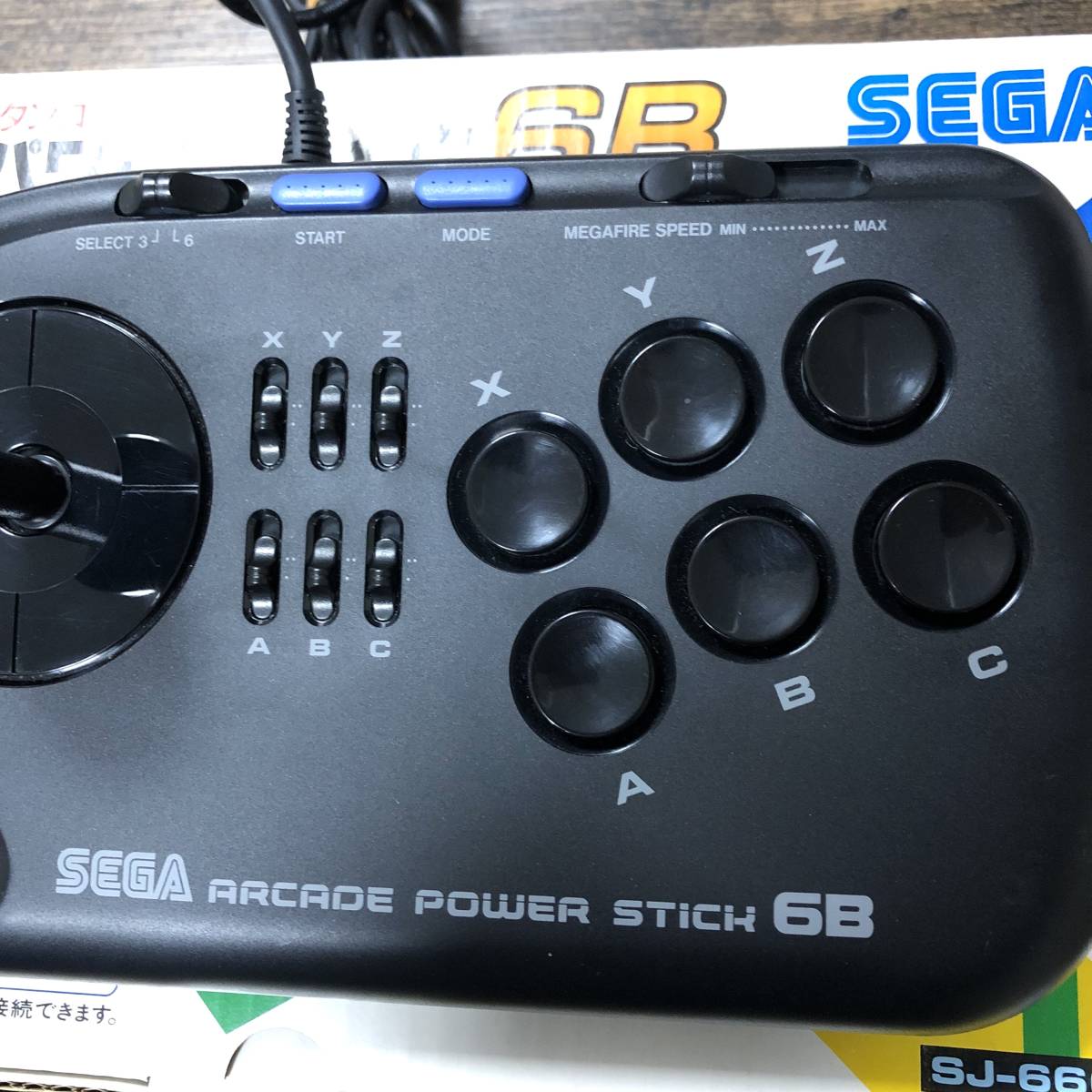 ■MEGA DRIVE メガドライブ アーケードパワースティック6B セガ SEGA 本体■箱付■動作確認OK 6ボタンコントローラー■_画像3