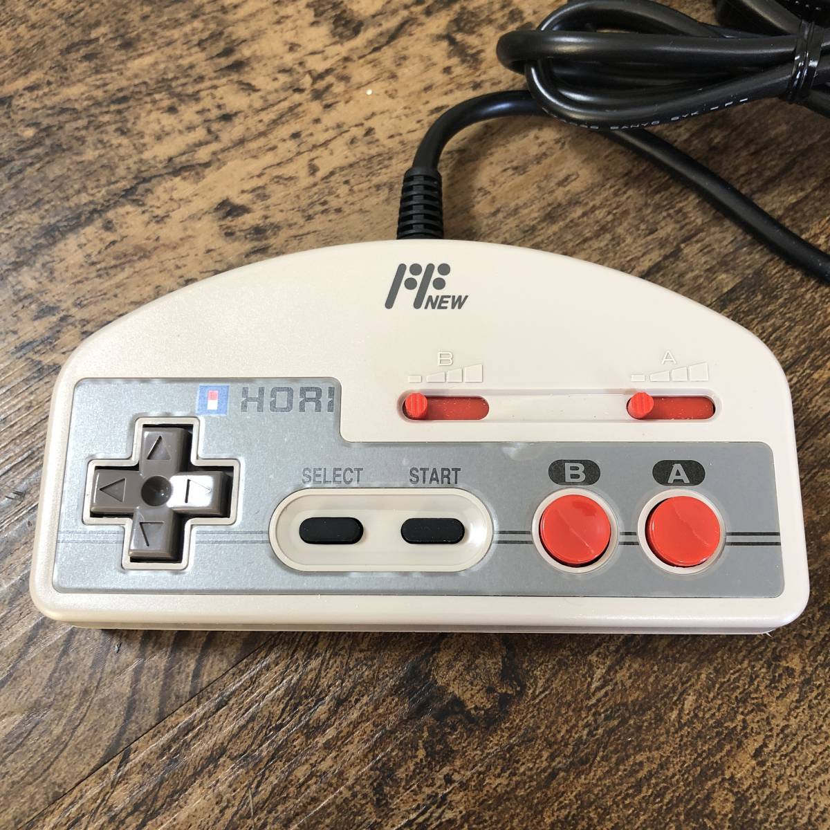 ■美品 NEWホリコマンダー NEWファミコン専用コントローラー■HORI 任天堂■_画像4