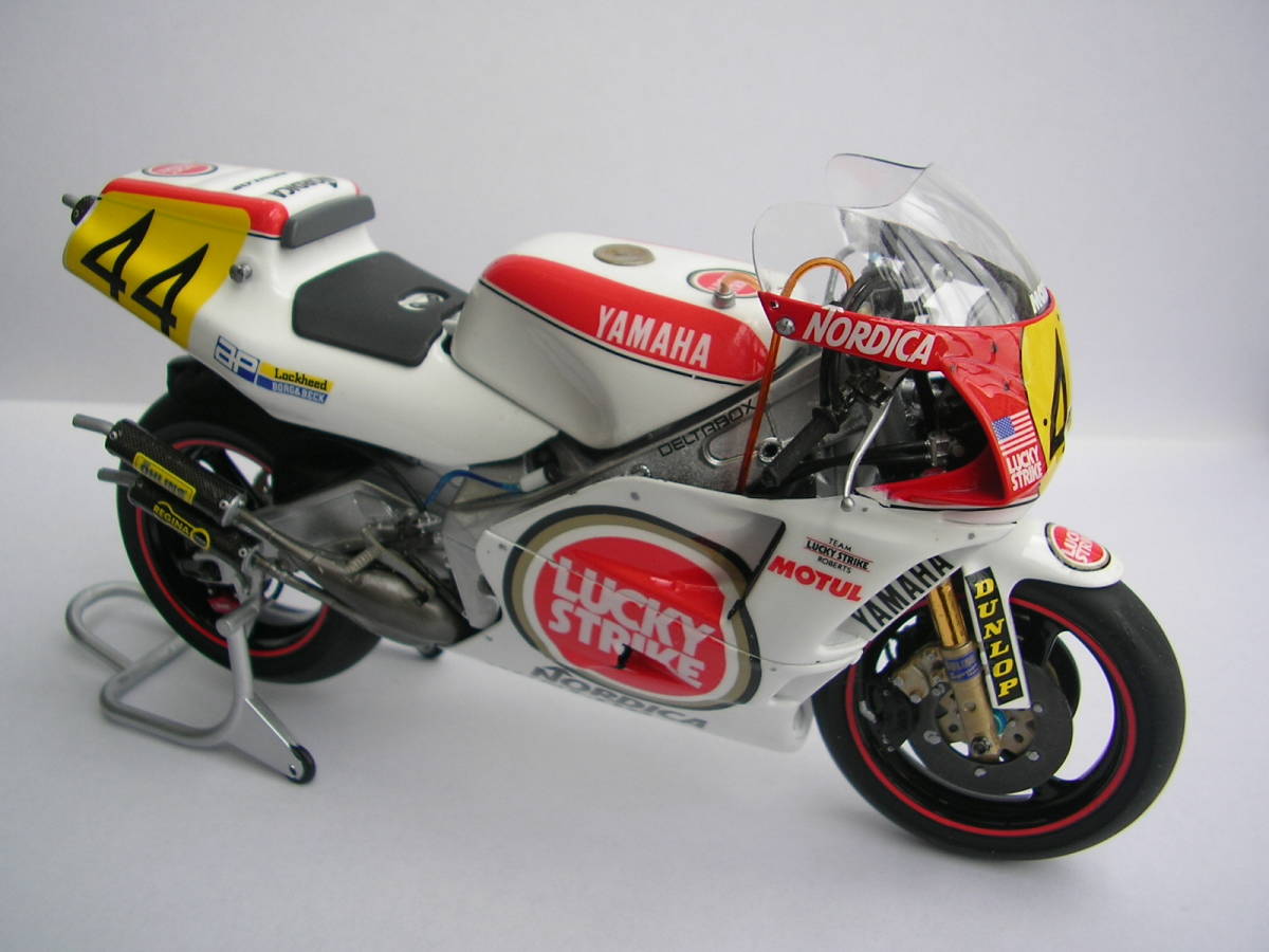 ☆長谷川1/12 YAMAHA YZR 500巴厘島巴厘島傳奇拉爾夫安德森成品☆ 原文:☆ハセガワ 1/12　YAMAHA YZR 500 バリバリ伝説　ラルフアンダーソン 完成品 ☆