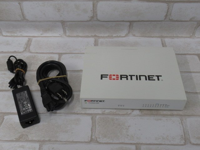 Ω 新FT 0089♪ 保証有 Fortinet【 FG-60F 】FortiGate-60F UTM ライセンス25年11月11日迄 FW：v6.2.4 領収書発行可能_画像1