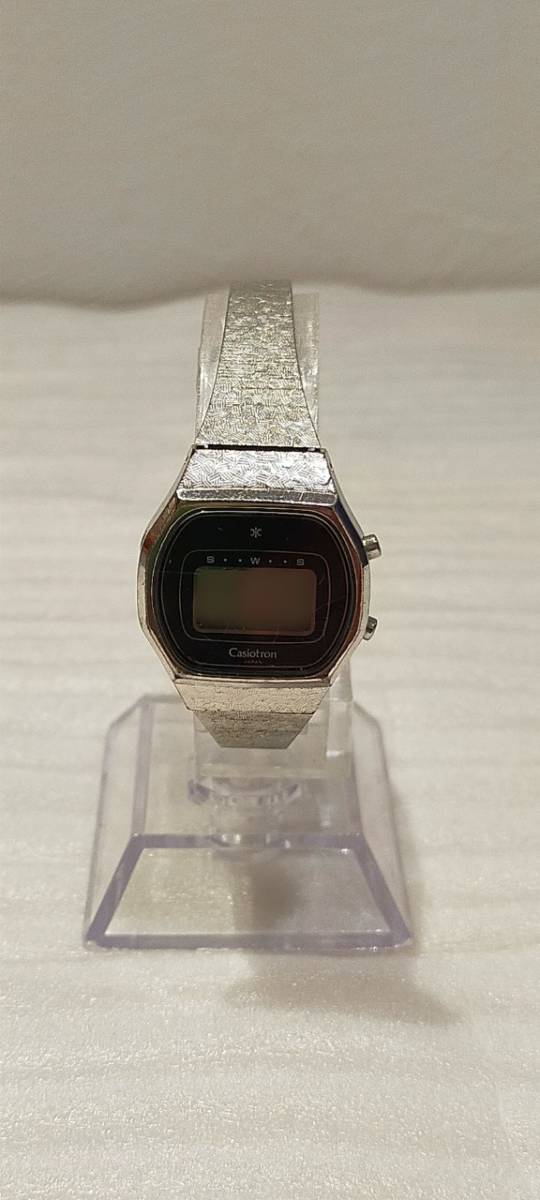 CASIO カシオトロン デジタル クォーツ腕時計 レディース 26CL-33 中古品 CASIOTRON 60789_画像1