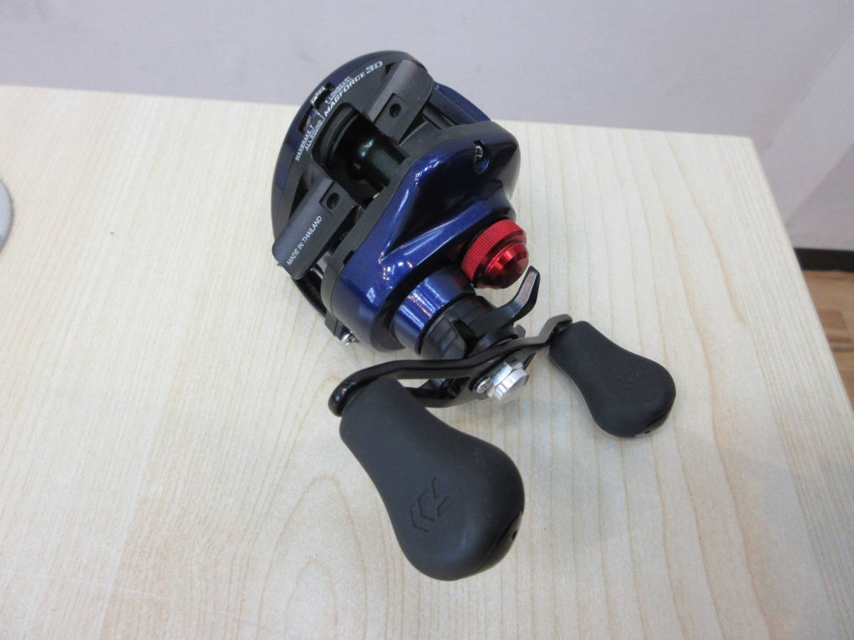 22919 中古 整理品 DAIWA ダイワ ベイトリール MAGFORCE 3D マグフォース SLP WORKS 釣り具 元箱無し 現状 動作未確認 アウトドア_画像8