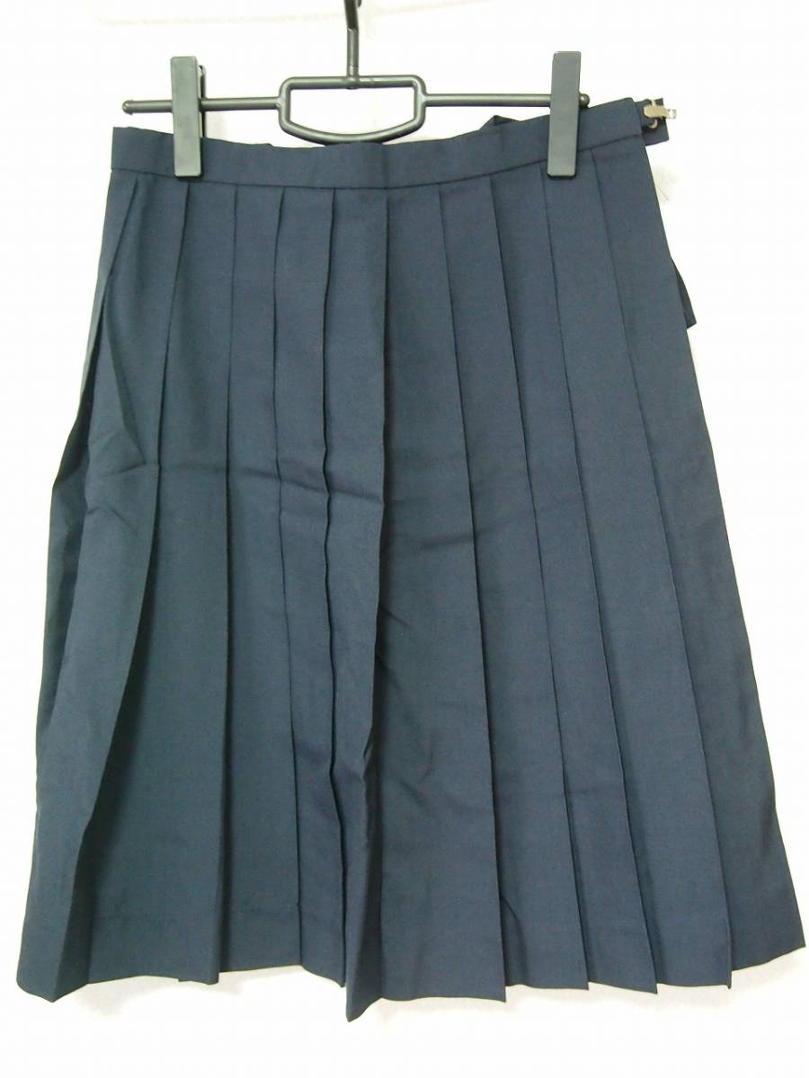 制服　吊りスカート　ウエスト66cm（実寸）　丈64cm（実寸）　最安送料185円　0719_画像1