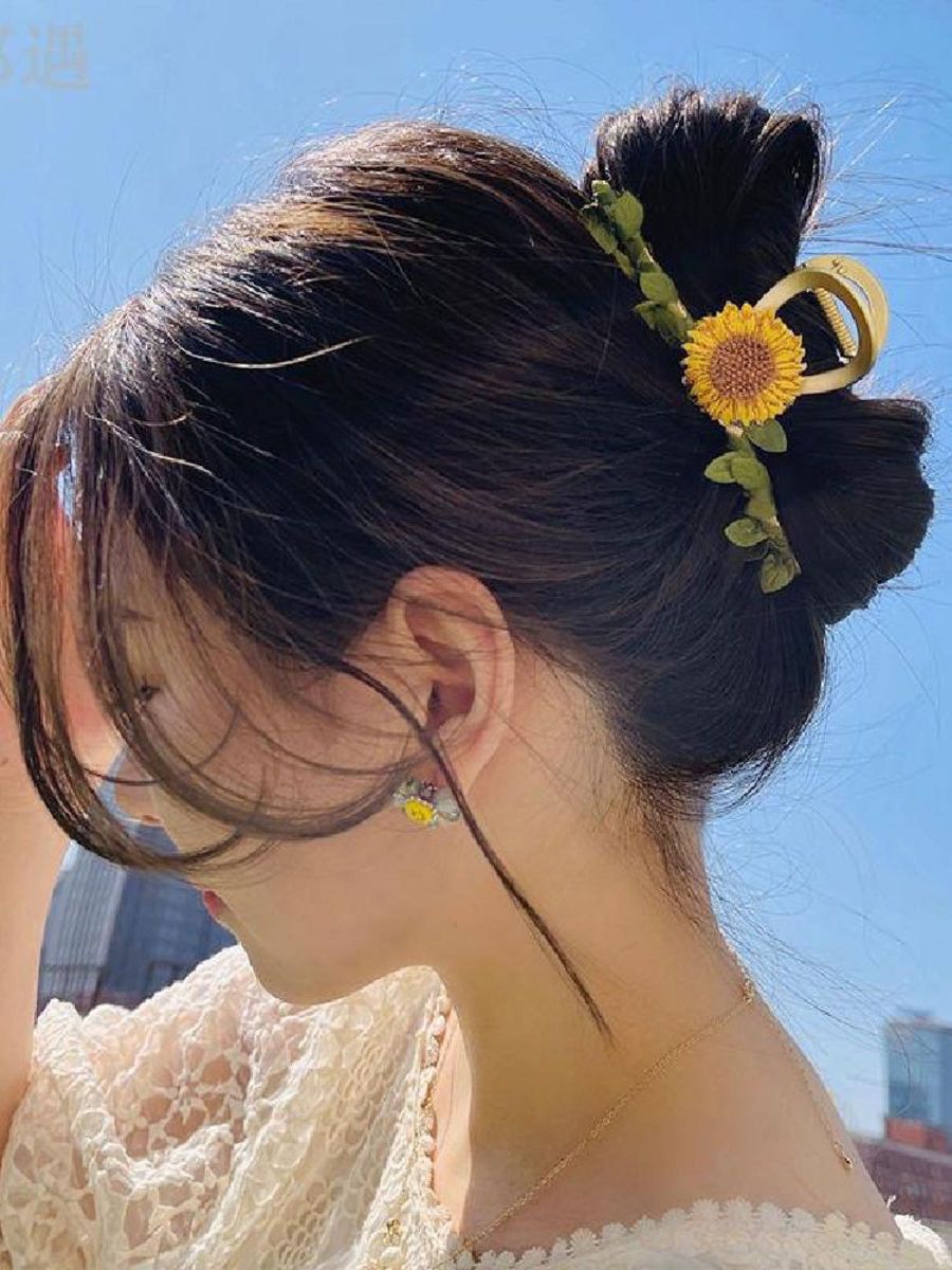 バンスクリップ 髪留め 髪飾り 金属製ヘアクリップ 花の形 強力型大きめ