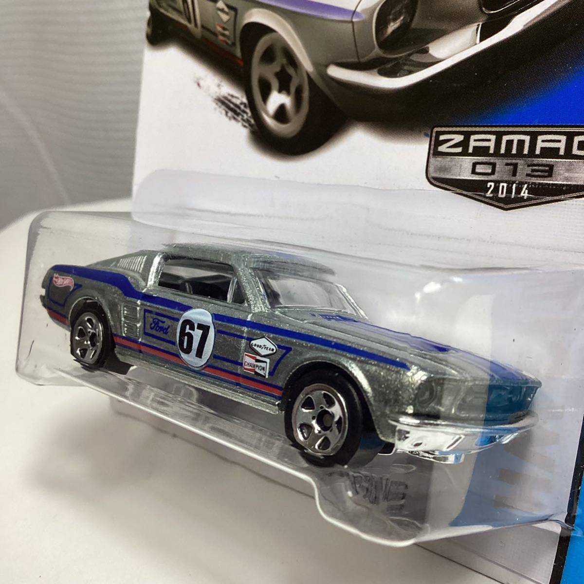 【Walmart限定 ザマック】☆ホットウィール☆ '67 フォード カスタム　マスタング　ZAMAC Hot Wheels_画像3